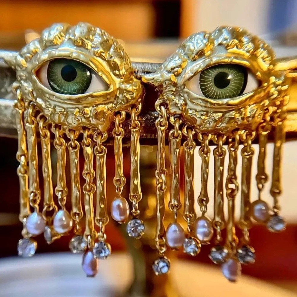 Lovers Eye Victorian Earrings, Women's Vintage Eye Earrings, Baroque